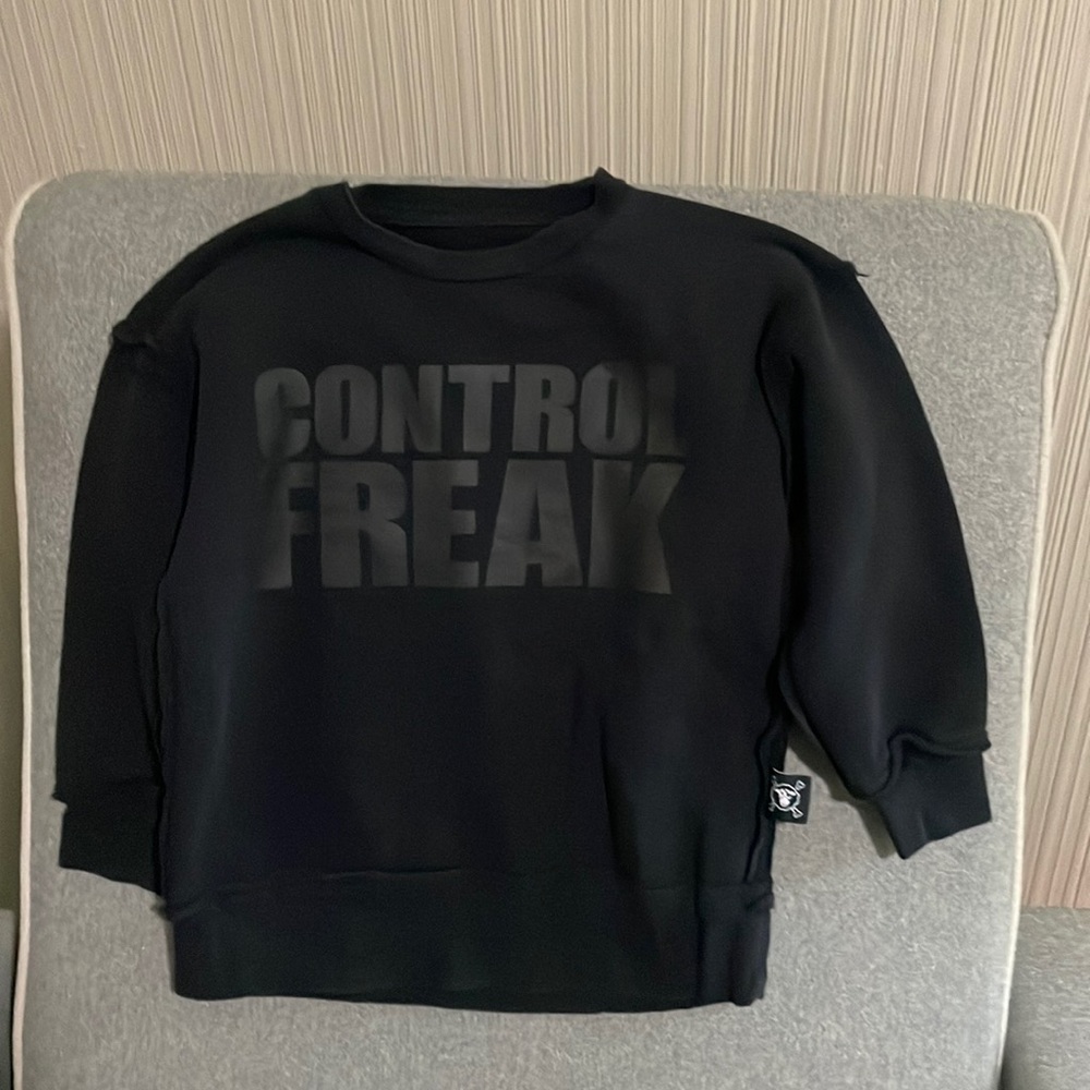 Nununu sweater 3-4 years